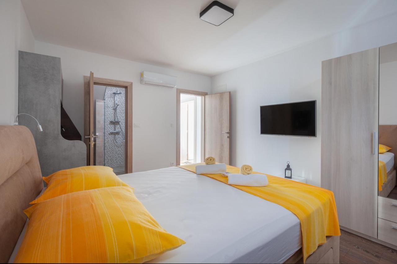 Apartments Galic Podgora Bagian luar foto